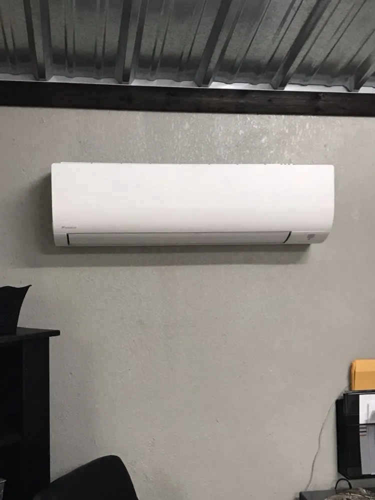 Slide of Bubba Services