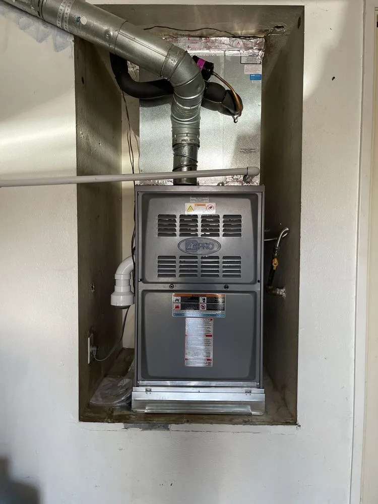 Slide of Buchanan's Service