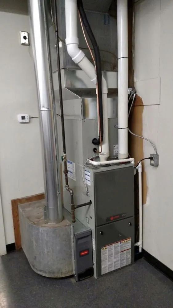 Slide of Bud Droll Refrigeration Service