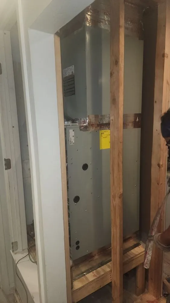 Slide of Bullseye AC & Plumbing 2