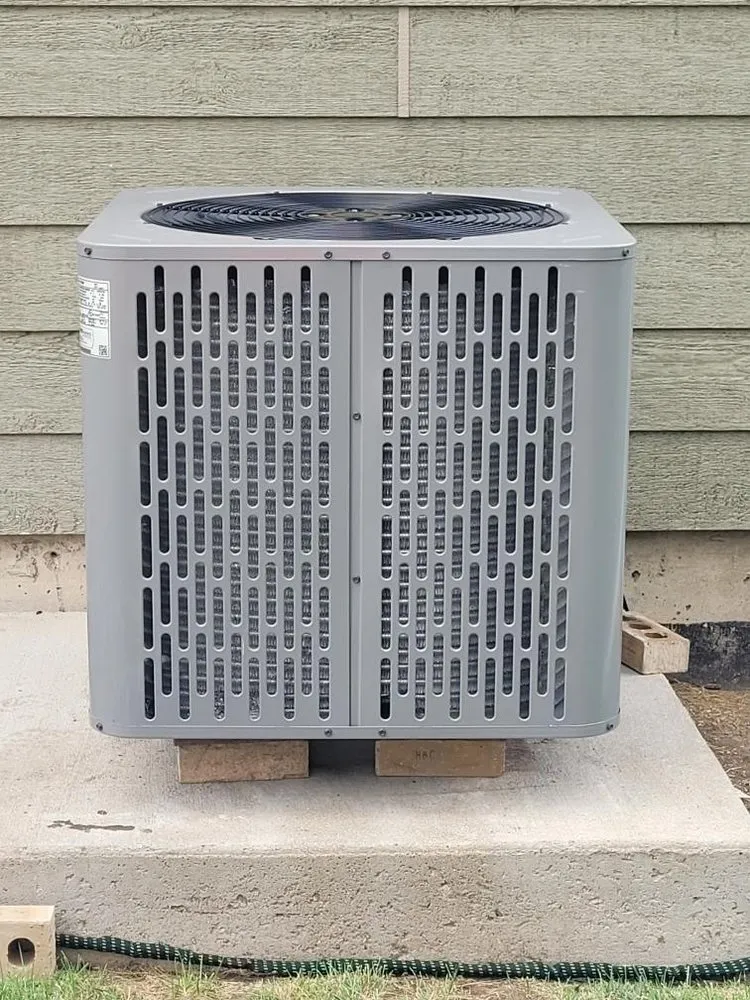Slide of Buzz's Heating And Cooling