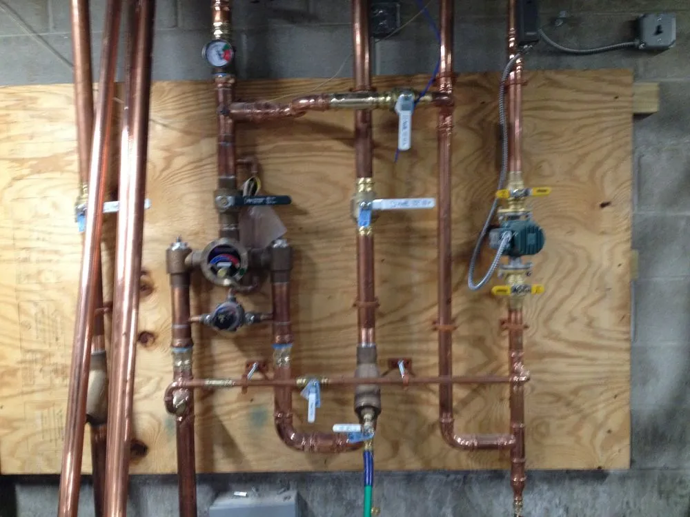 Slide of BW Plumbing and Heating