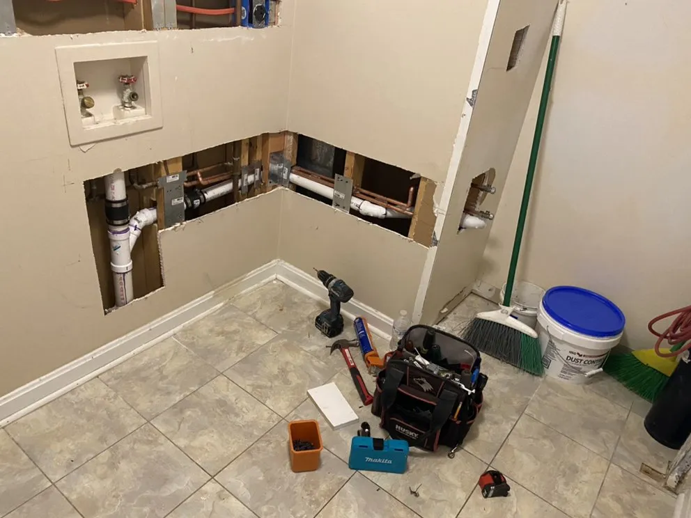 Slide of B&Y Home Improvement