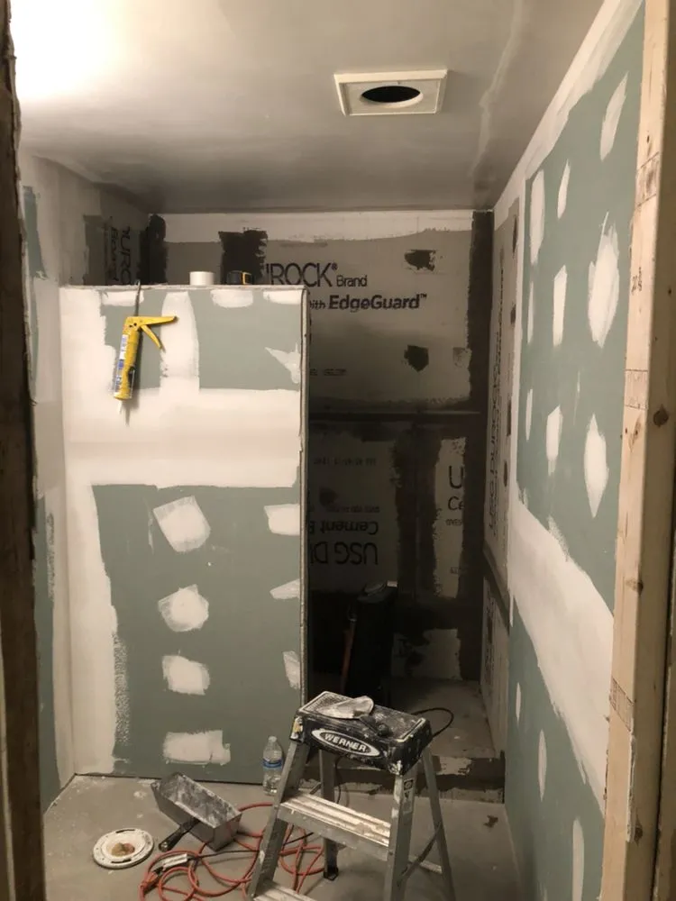 Slide of B&Y Home Improvement