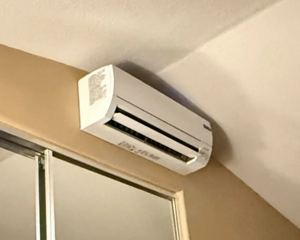 Slide of Caceres Air Solutions