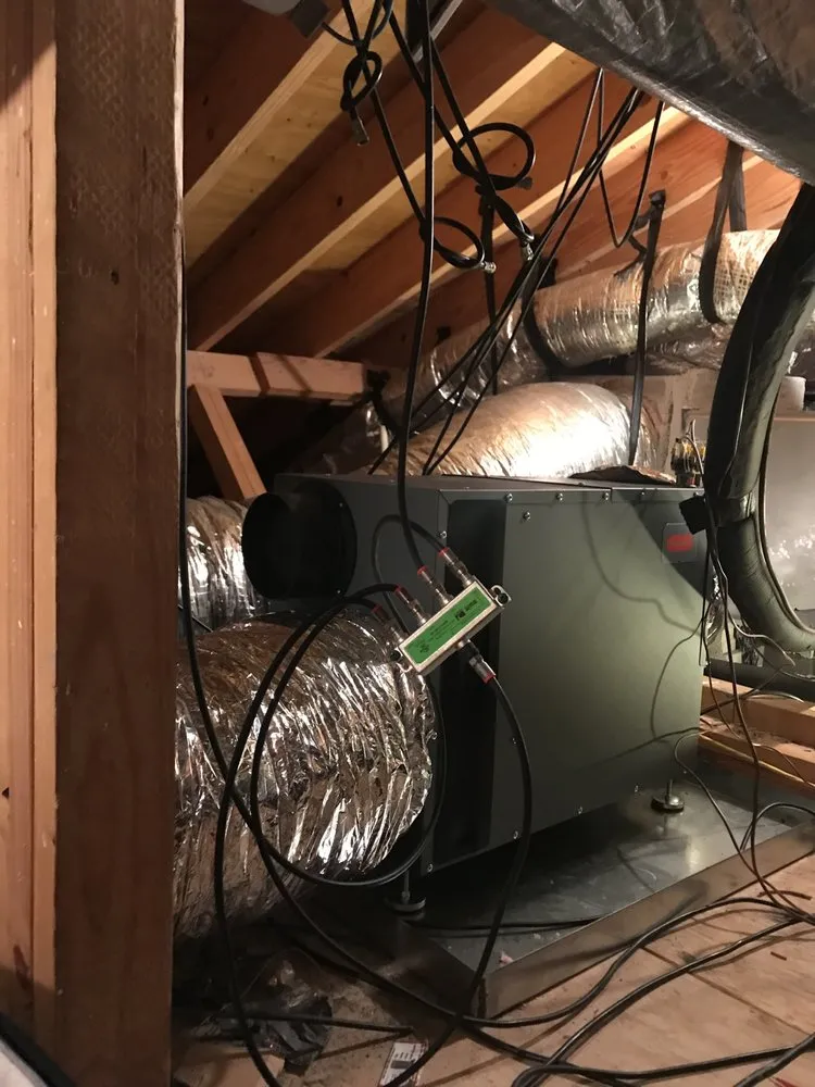 Slide of Cactus Comfort Services