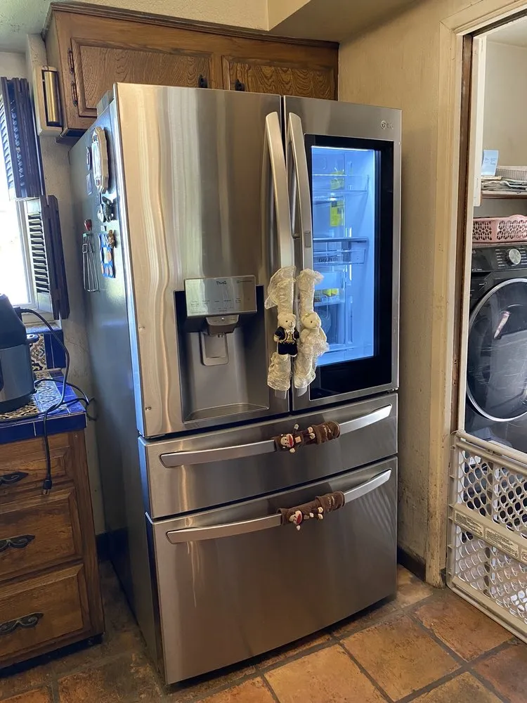 Slide of Caesar's Appliance Sales & Service