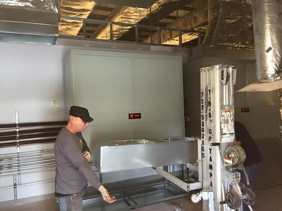 Slide of Cajigas Air Conditioning