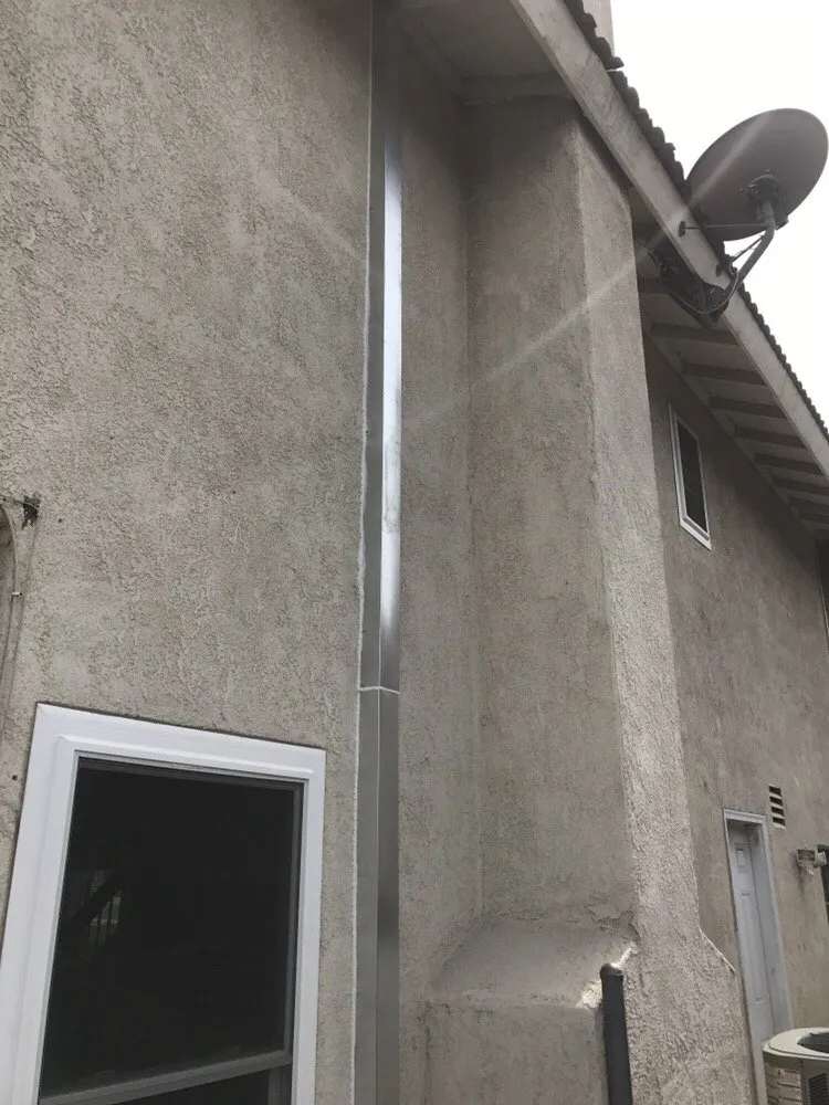 Slide of California Comfort