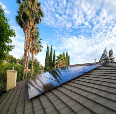 California Renewable Energy Logo