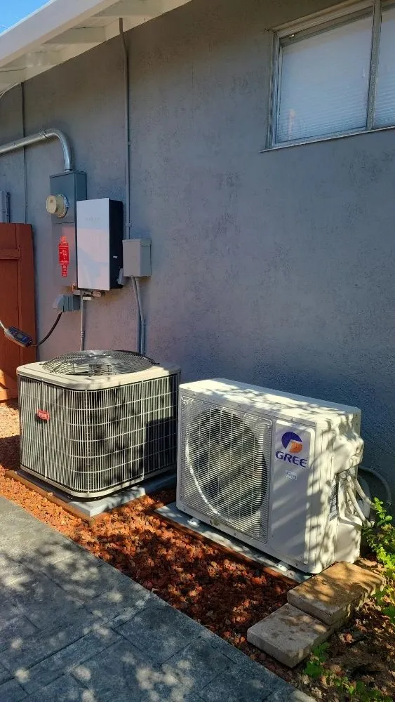 Slide of CaliforniAir Heating and Air Conditioning