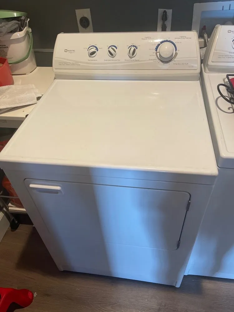 Slide of CALl Appliance Repair