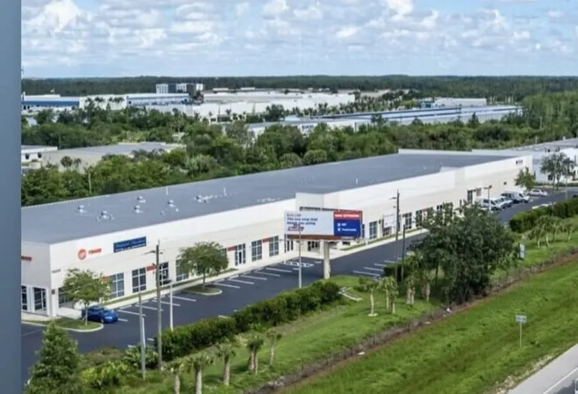 Slide of Caloosa Cooling