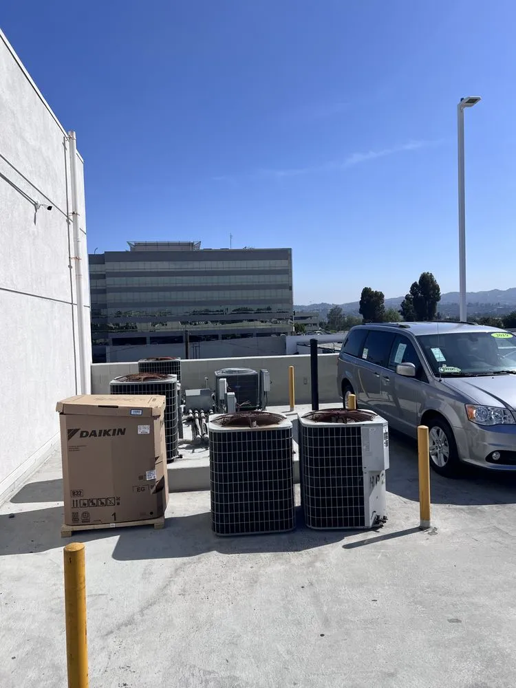 Professional air conditioning service in La Crescenta, CA by Calstar Heating & Air Conditioning