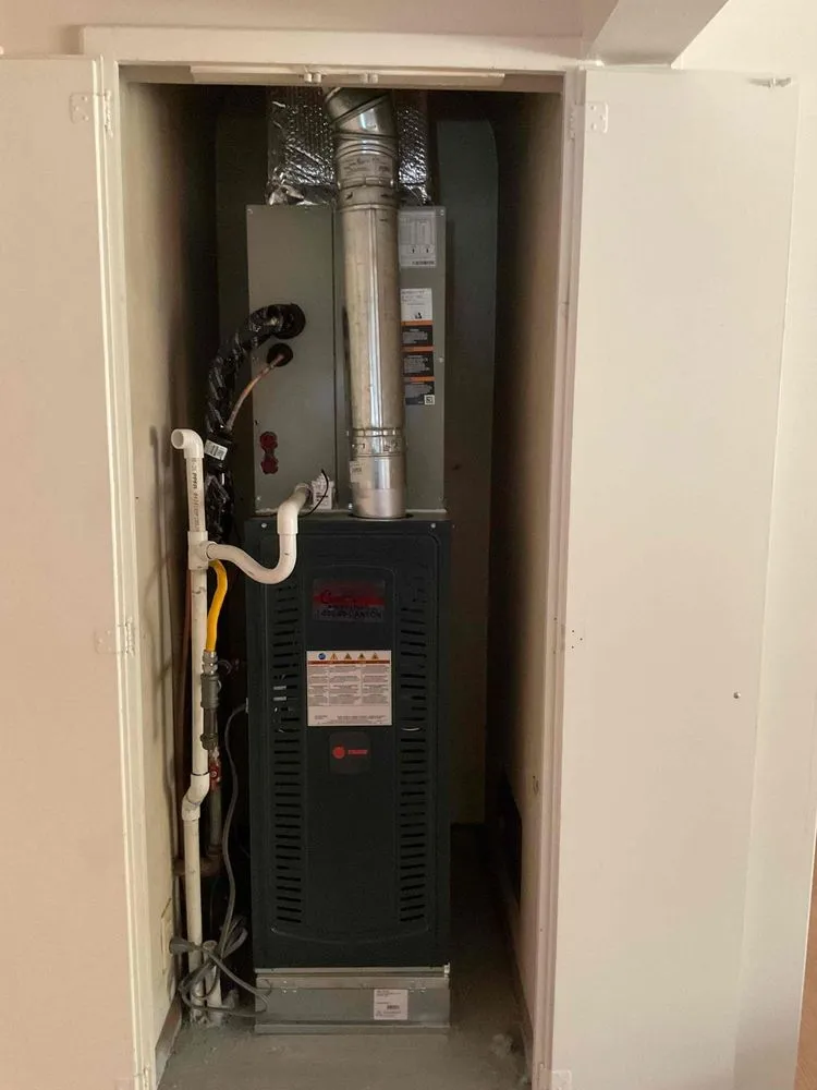 Slide of Canyon Air Systems