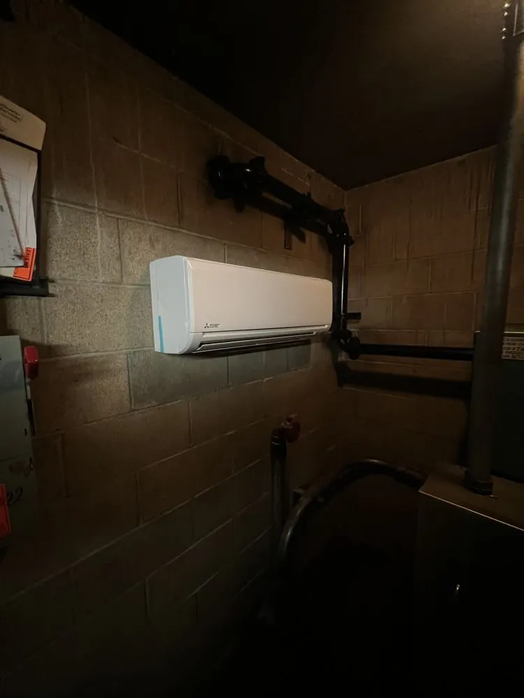 Slide of Canyon City Air