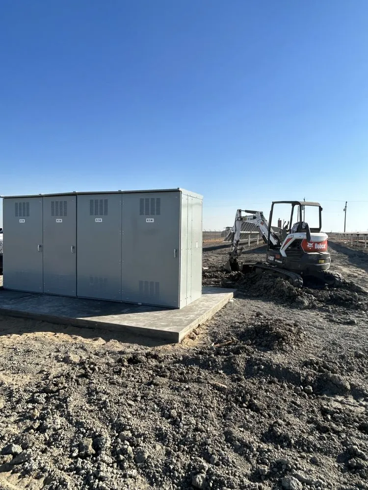 Slide of Canyon Electric