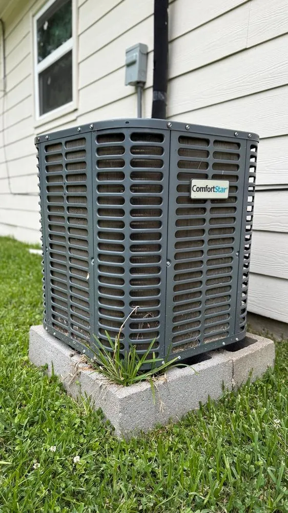 Slide of Carlos Rivas