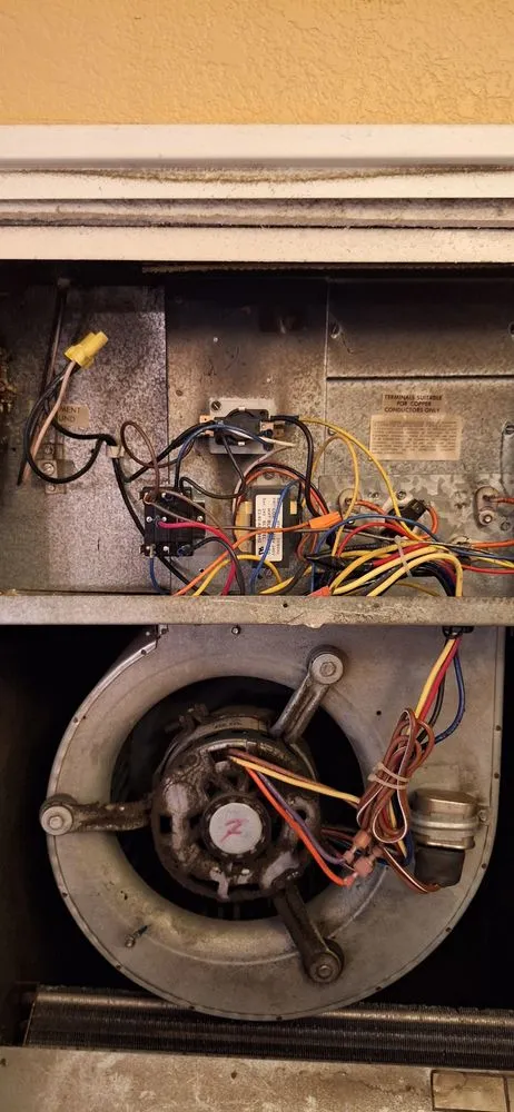 Slide of Carlson HVAC & Refrigeration