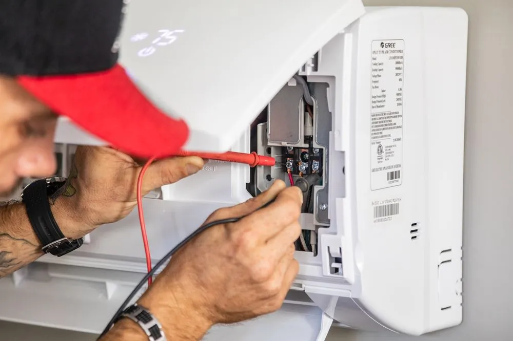 Slide of Carolina's Heating & Cooling