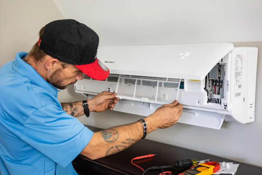 Slide of Carolina's Heating & Cooling