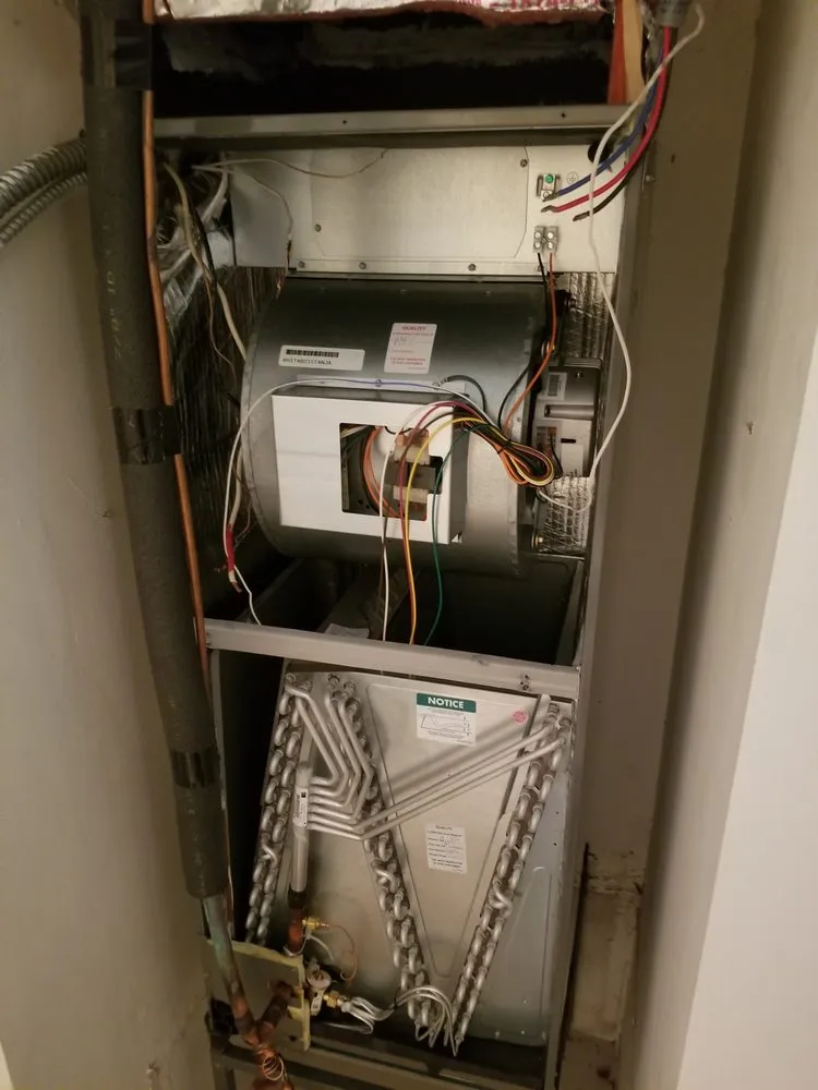 Slide of Carvajal A/C Mechanical