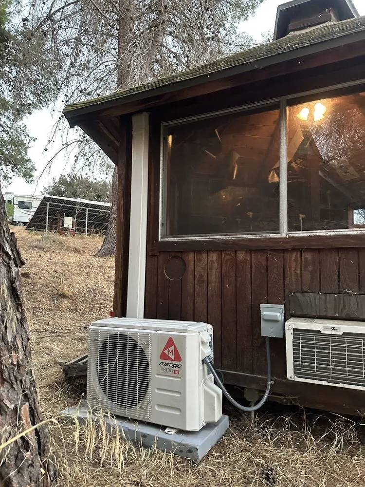 Slide of Caspian Air