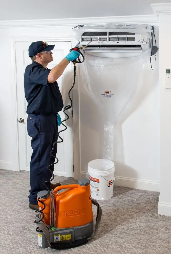 Slide of Caspian Air