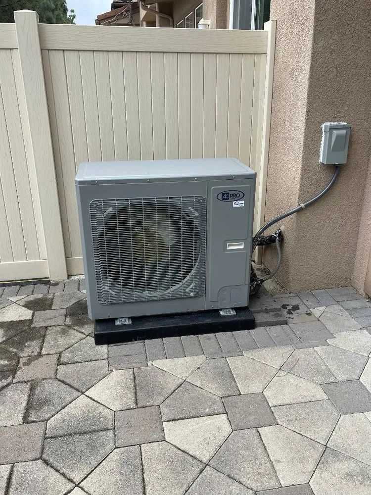 Slide of Caspian Air