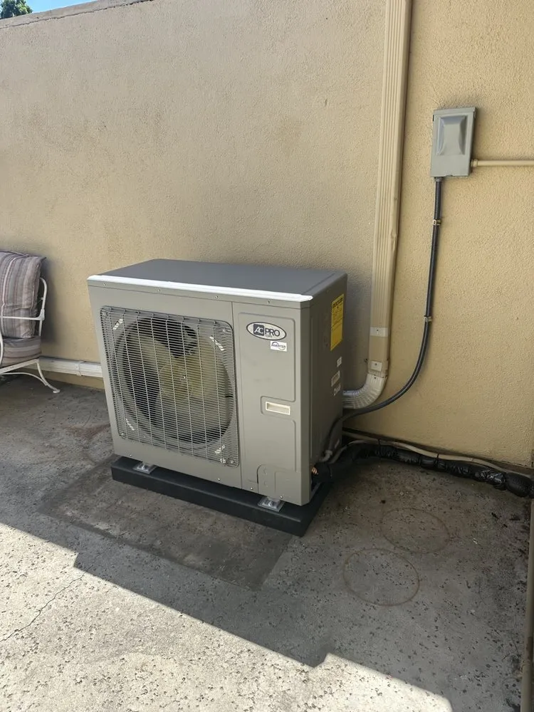 Slide of Caspian Air