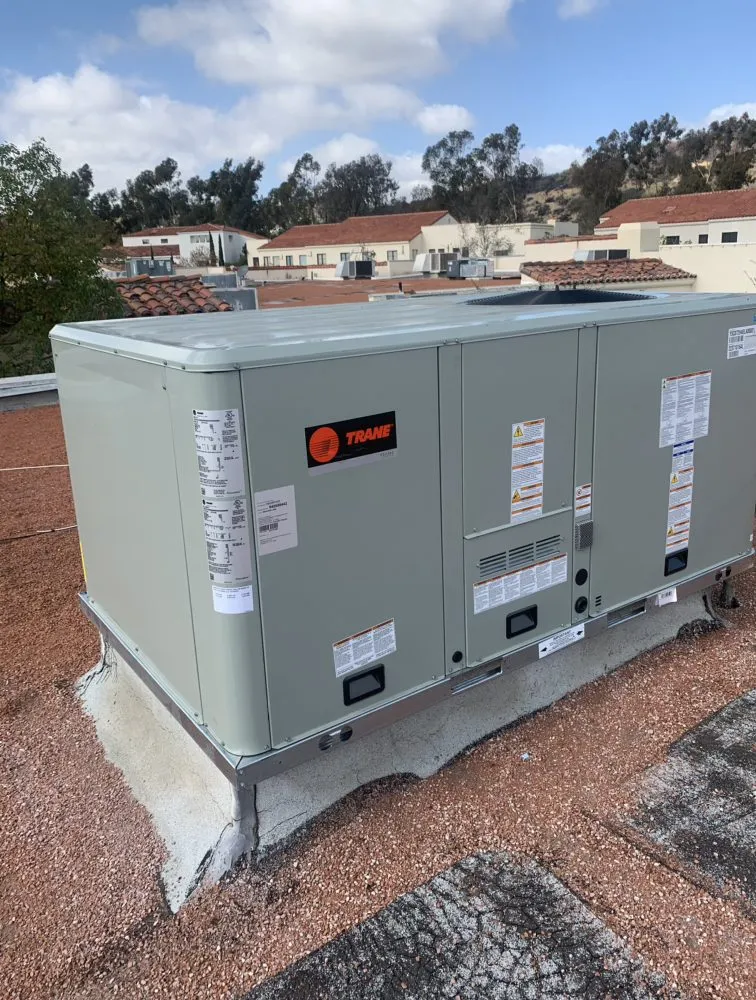 Slide of Caspian Glory