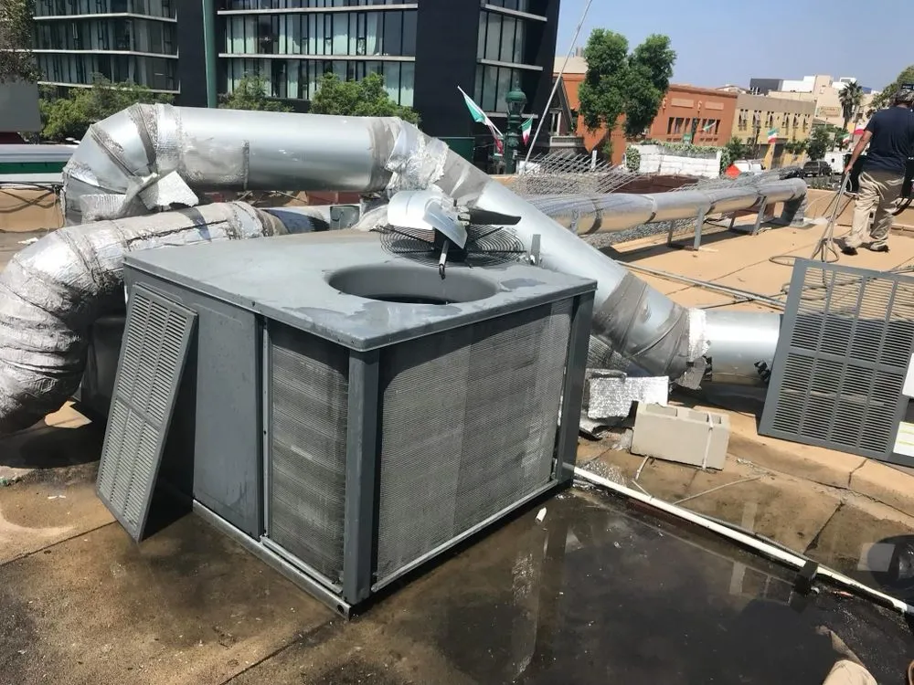 Slide of Caspian Glory