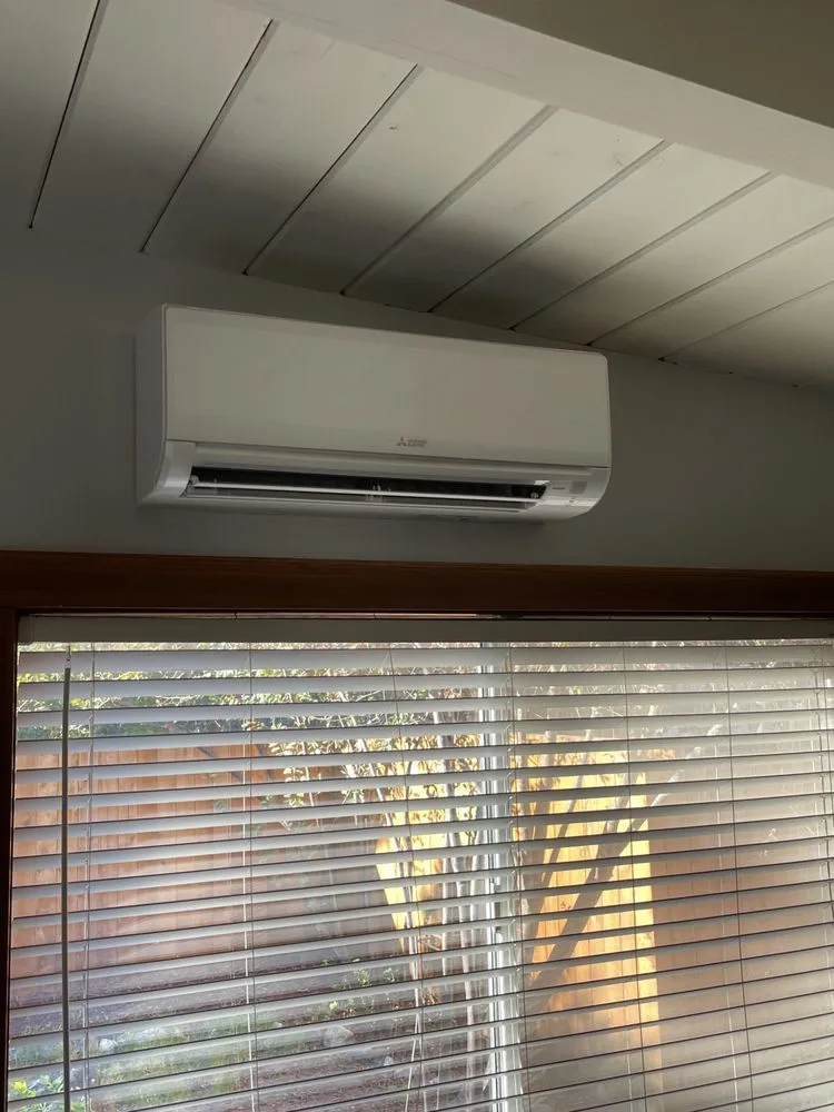 Slide of Castle Heating & Air