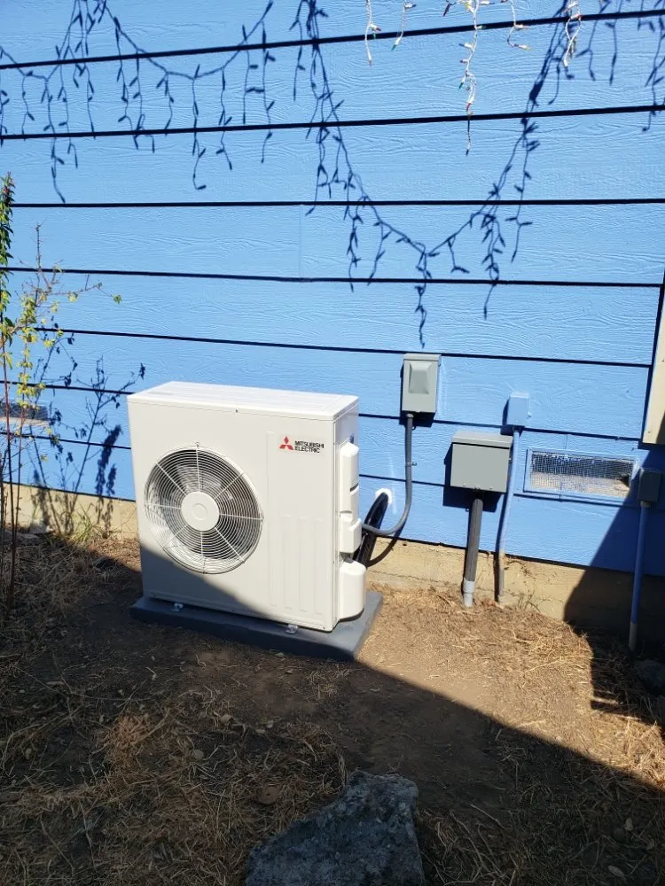 Slide of Castle Heating & Air