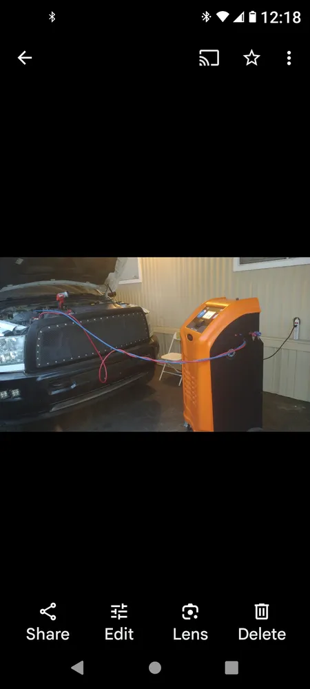 Slide of Castro Body Shop and AC Recharge