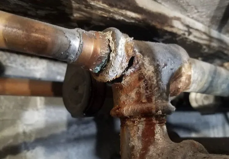 Slide of Catch Plumbing & Heating