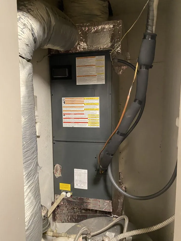 Slide of Cejas Cooling & Construction