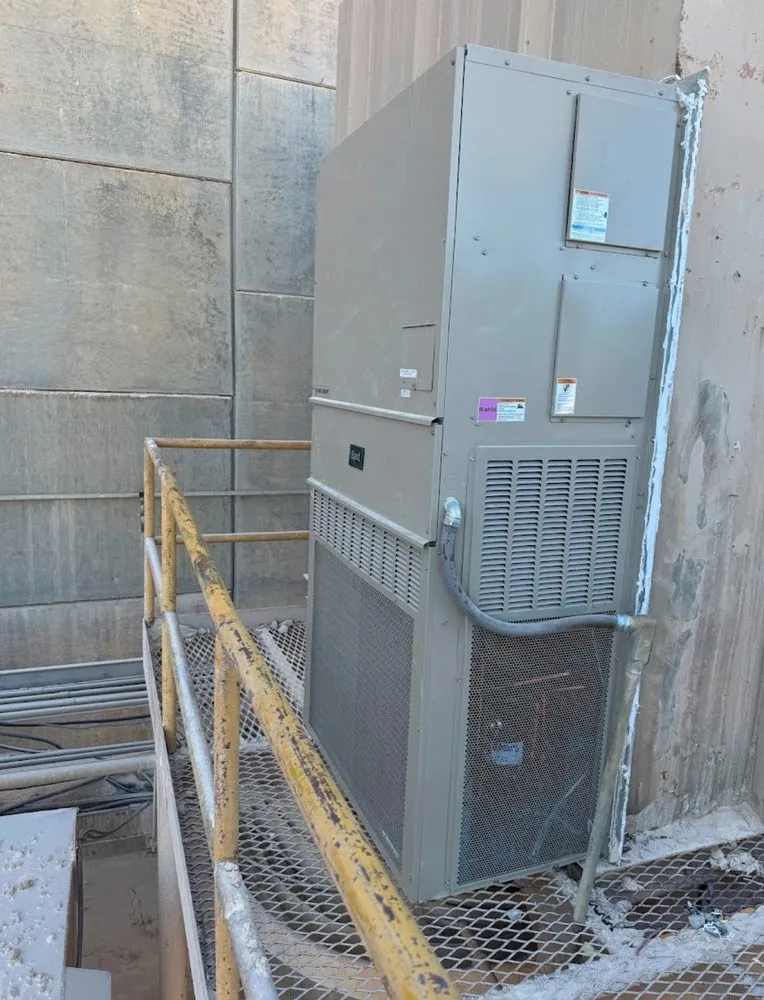 Slide of Centeno Air