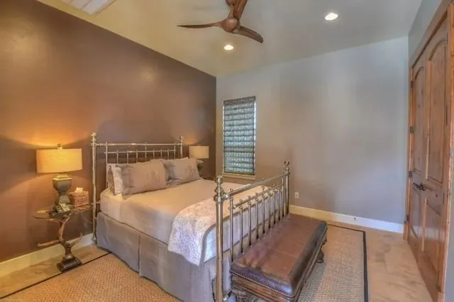 Slide of Centerline Services