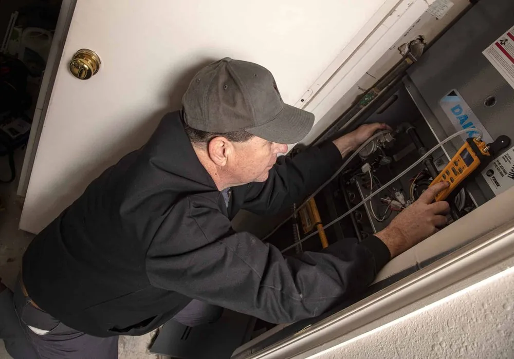 Slide of Centexus Q&Q Hvac