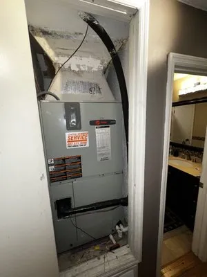 Central Air Service Logo