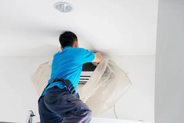 Central HVAC Duct Clean Logo