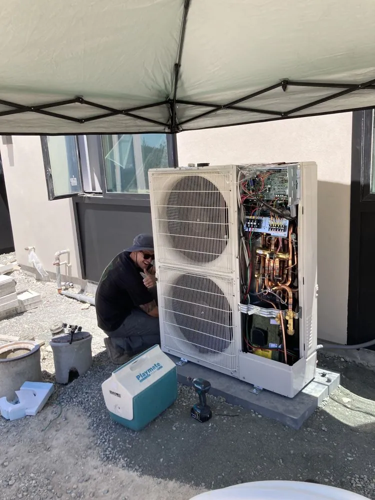 Slide of Central Pro’s Heating & Air