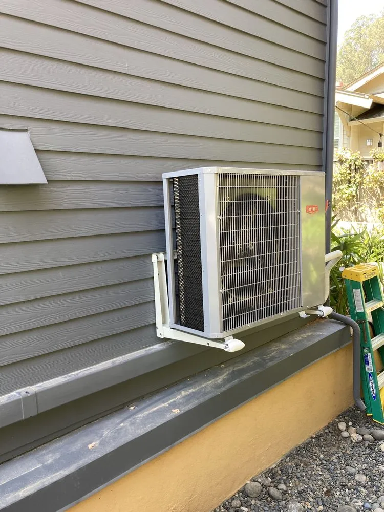 Slide of Central Pro’s Heating & Air