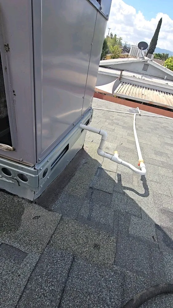 Slide of Cesar’s Heating & Air Conditioning