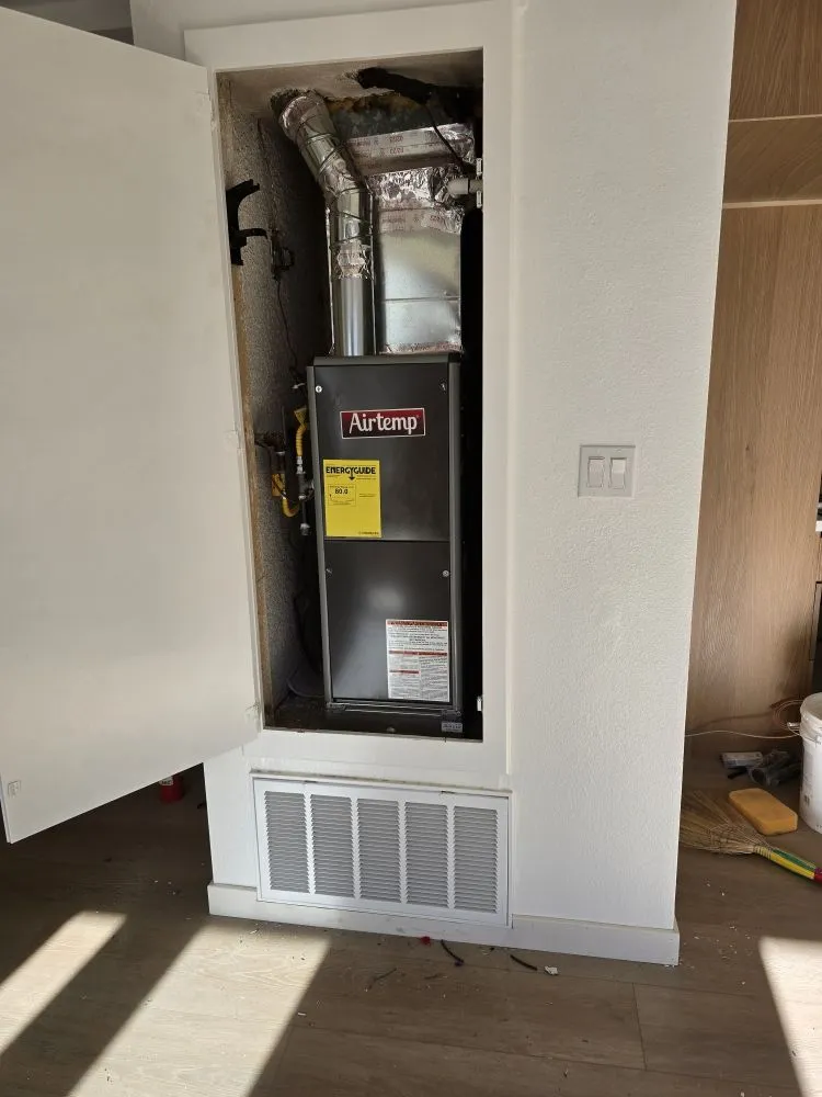 Slide of Cesar’s Heating & Air Conditioning