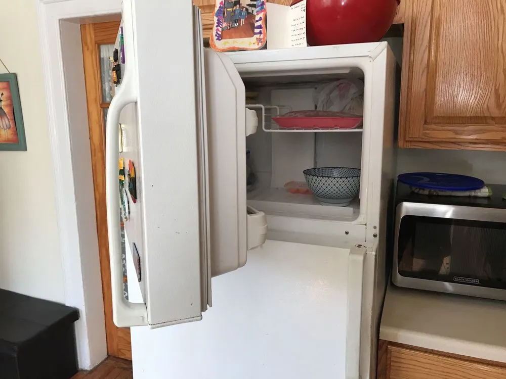 Slide of Champion Appliance Repair