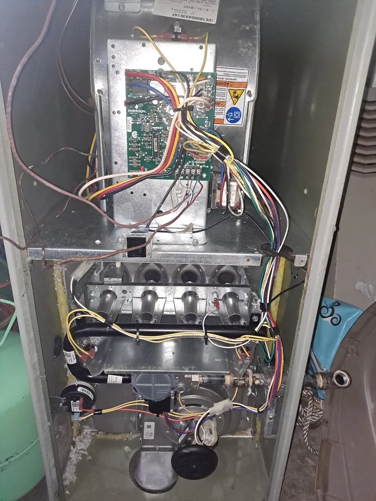 Slide of Champs Air Condition & Heating