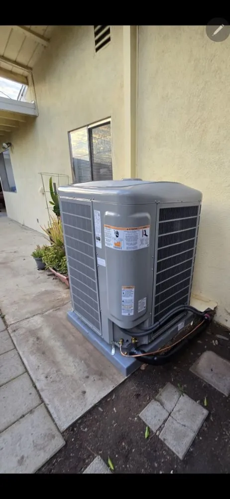 Slide of Champs Hvac