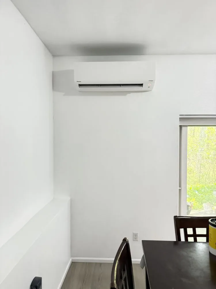 Slide of Charlie's Heating, Cooling & Electrical